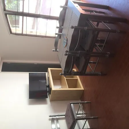 Tilou Sasu Apartamento Hyères